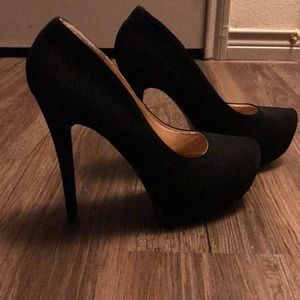 Charlotte Russe Black Pumps